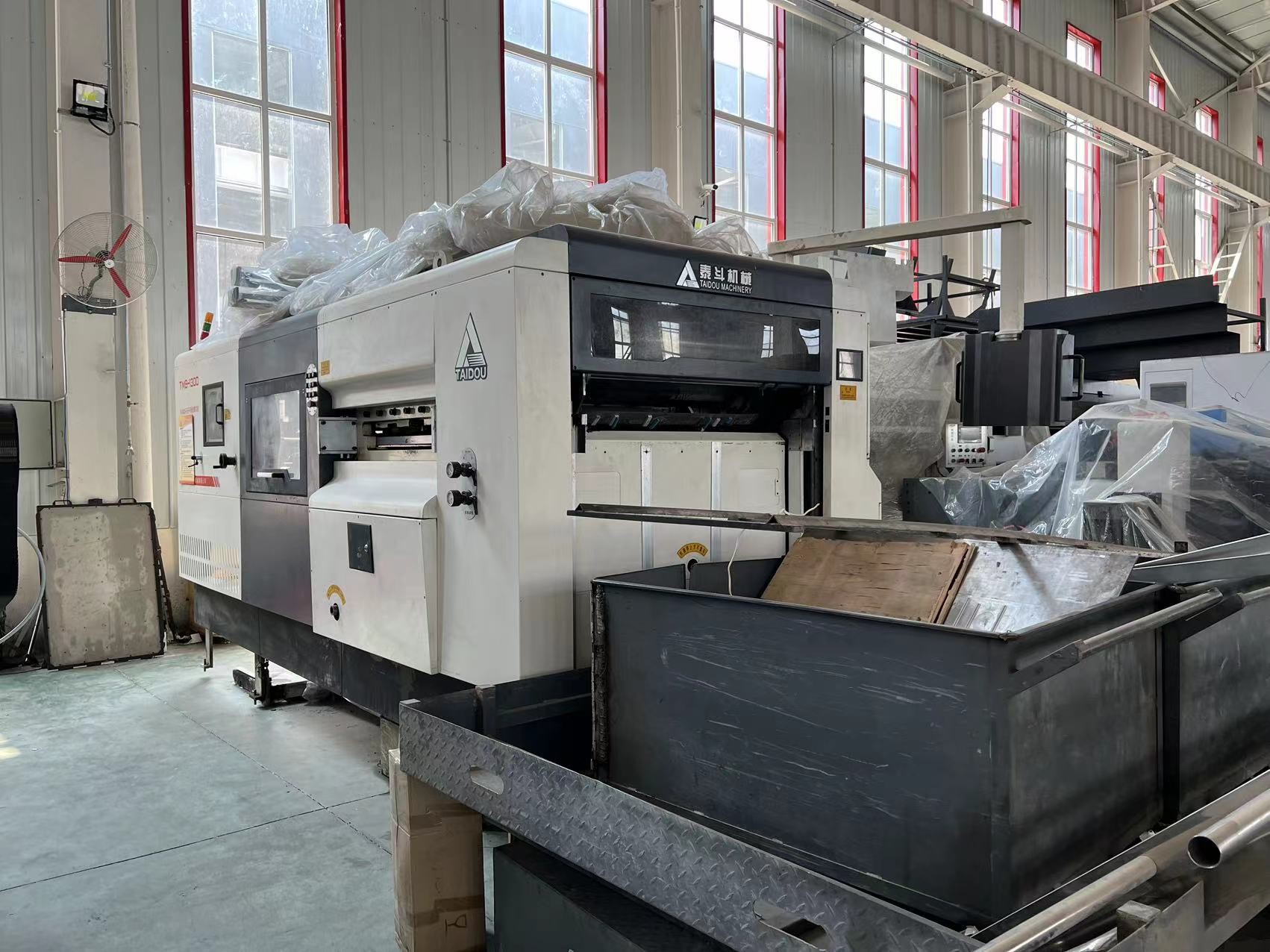 TD-1300Q Semi Automatic Die Cutting Machine,Max Paper Size:1330*980mm ...